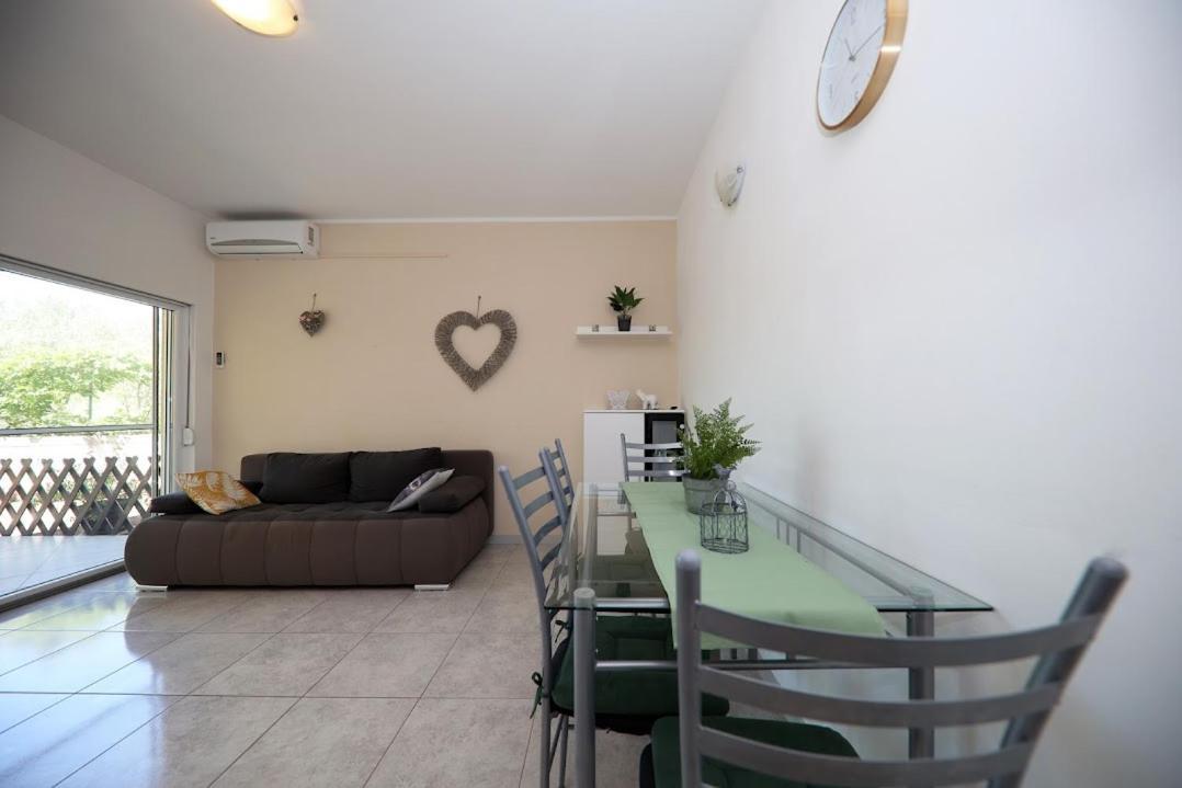 מורטר Apartments Kate מראה חיצוני תמונה